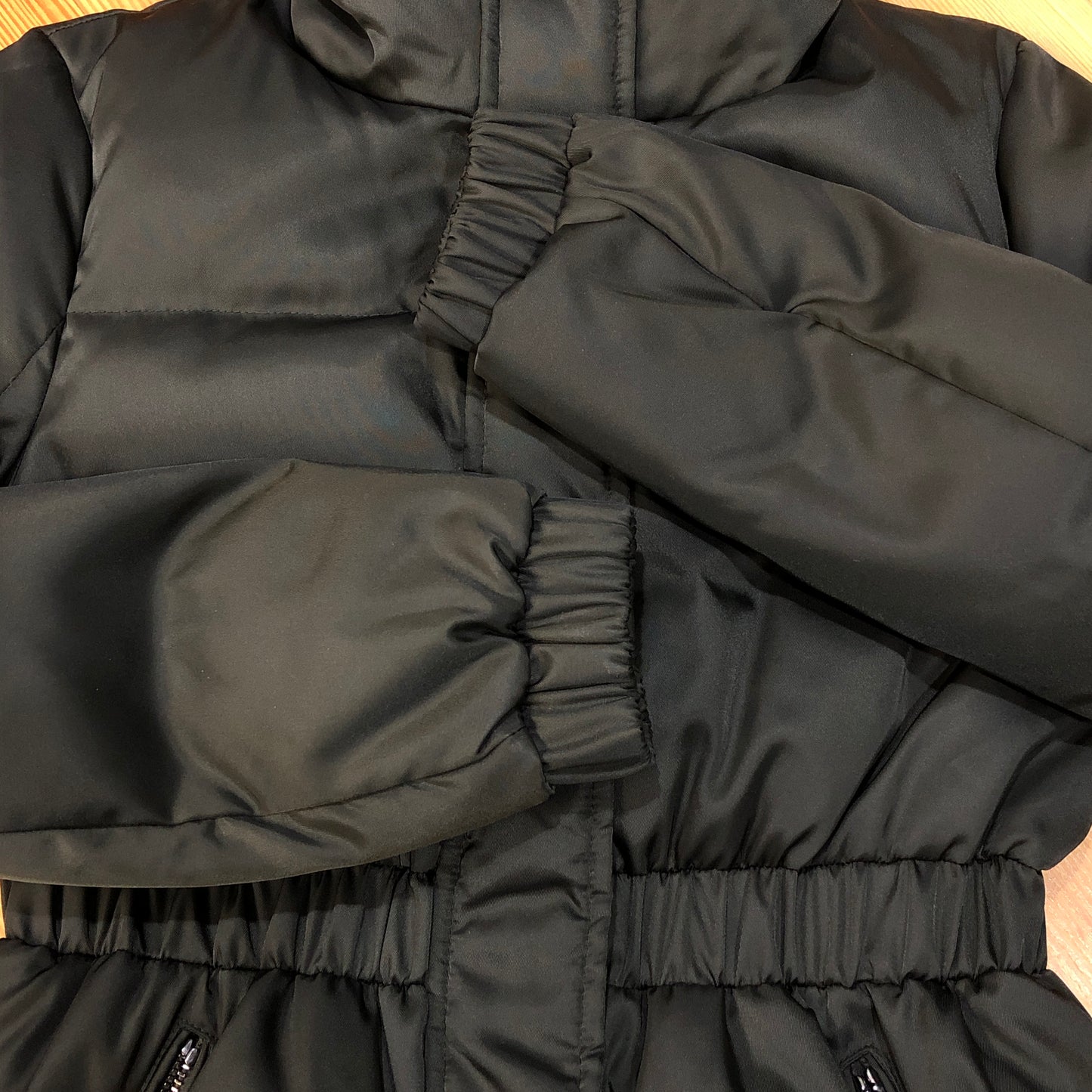Moncler Dark Green Drawstring Waist Hooded Down Jacket Szie 00