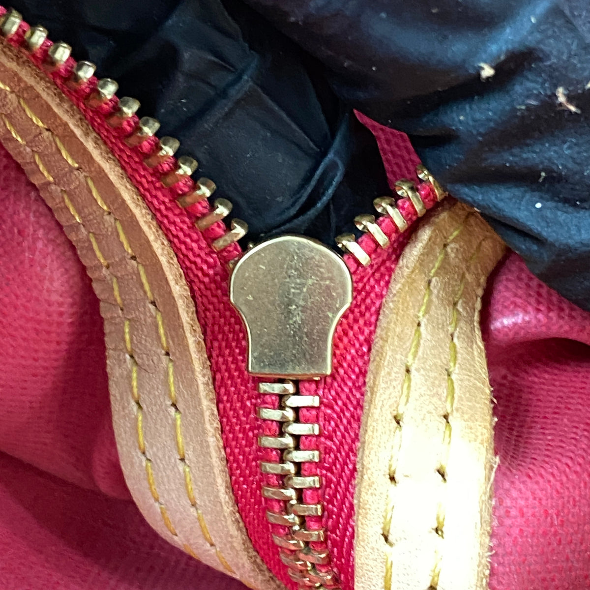 Louis Vuitton Monogram MM Neverfull Tote Bag Brown