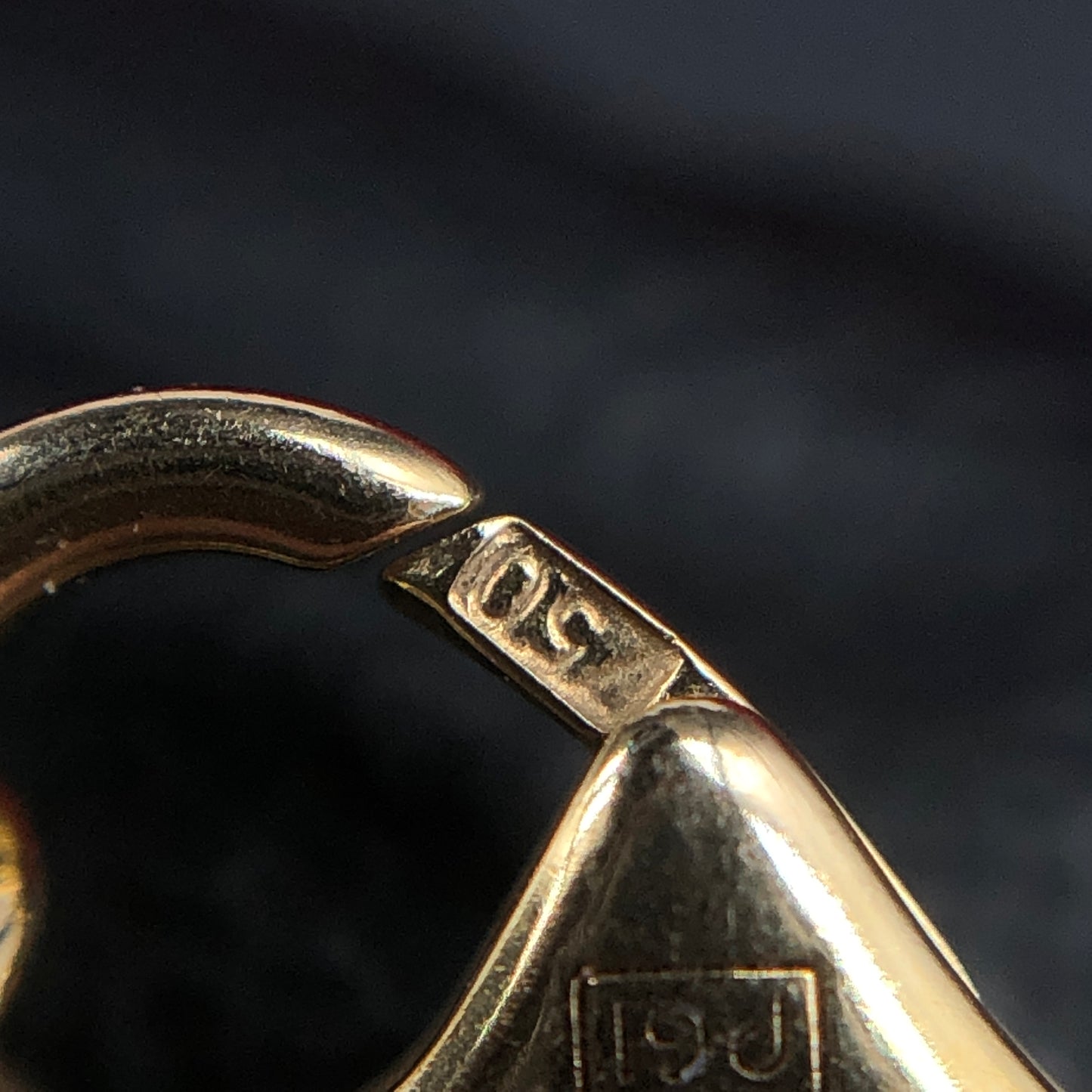 Cartier 750 Yellow Gold Single Diamond Chain Bracelet