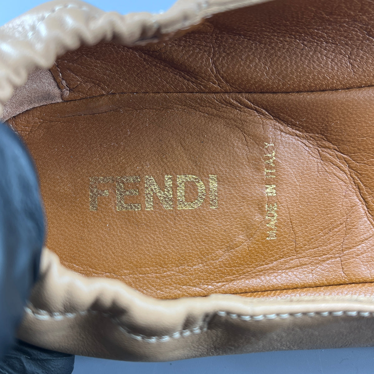 Fendi Nude Leather Ballet Flats size 37.5