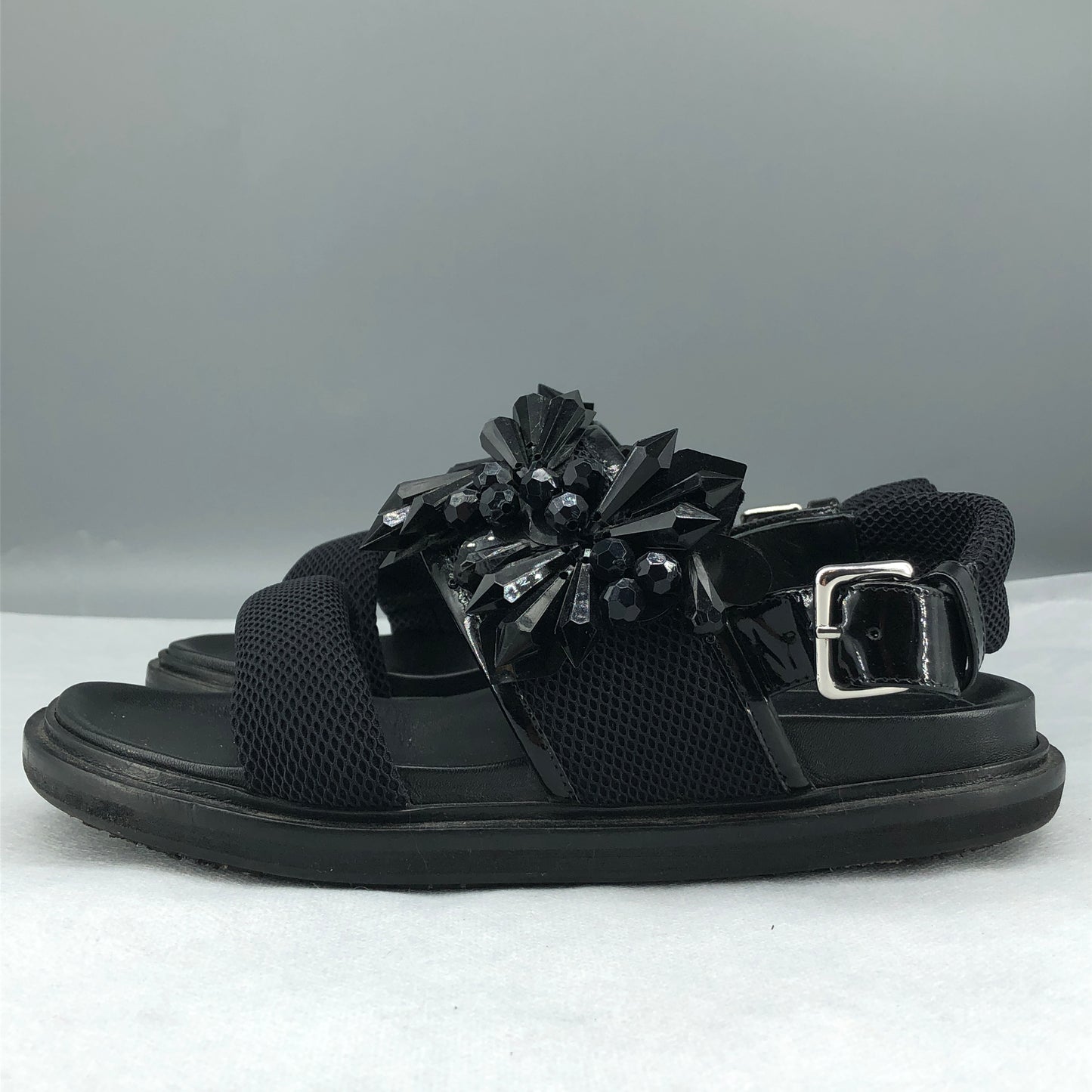 Marni Women's Beaded-Embellished Flat Sandals 36 Black
