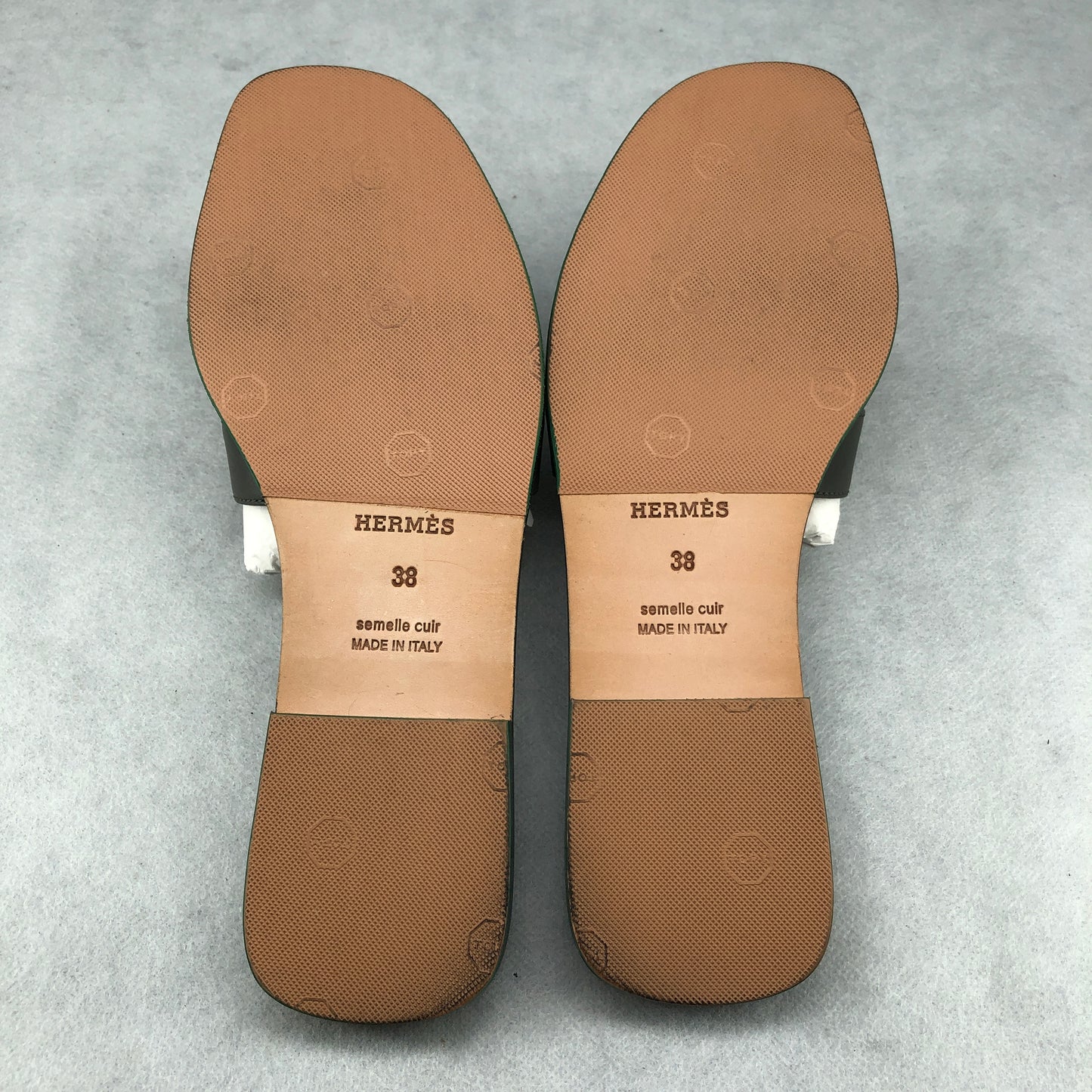 Hermes Oran Sandals Black Leather Women’s Size 38