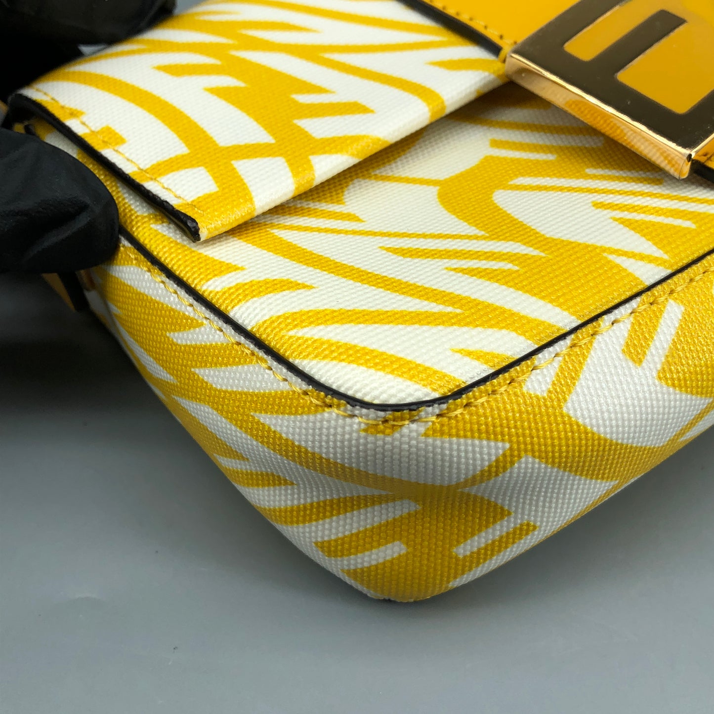 Fendi FF Vertigo Print Leather Baguette Shoulder Bag Yellow