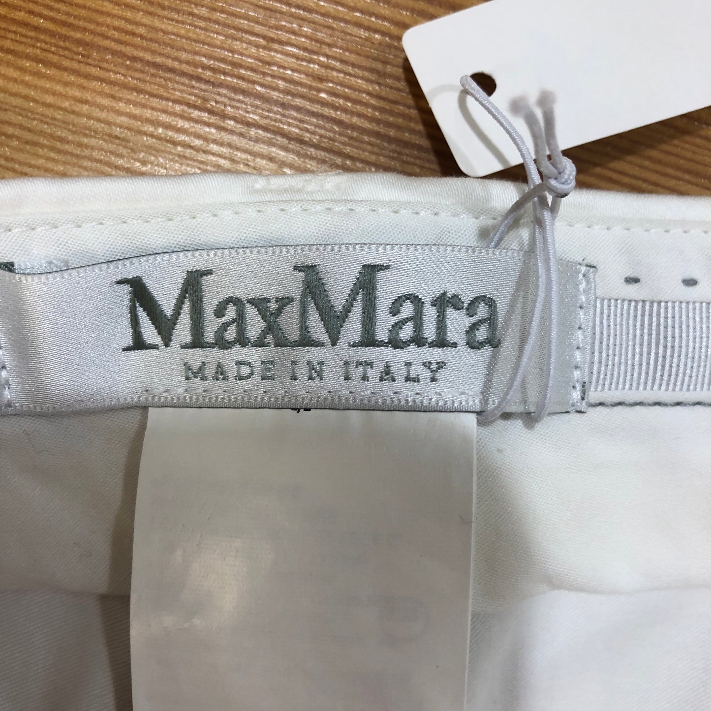 Max Mara White Cropped Trousers Size US 4