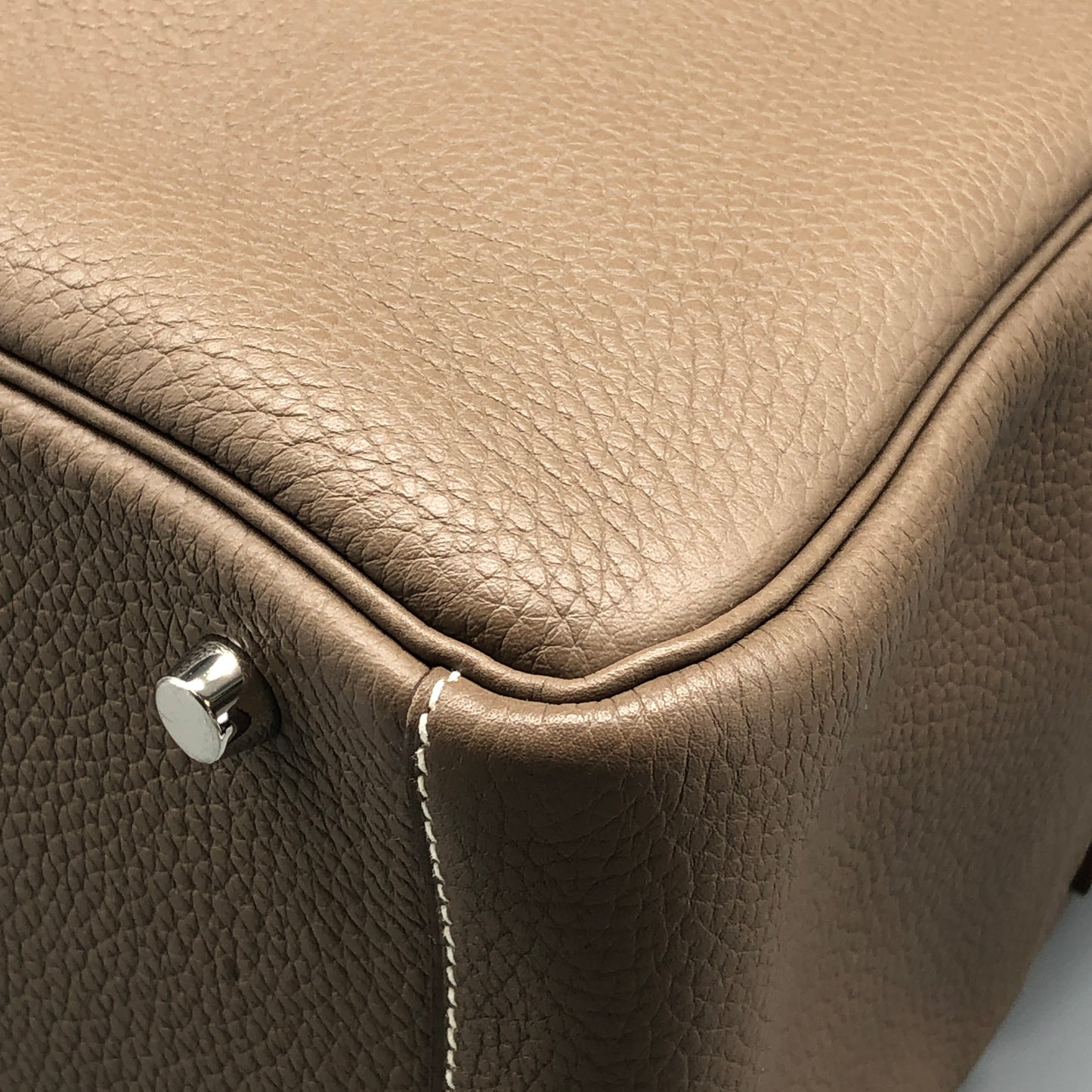 Hermes Lindy 30 Bag Etoupe