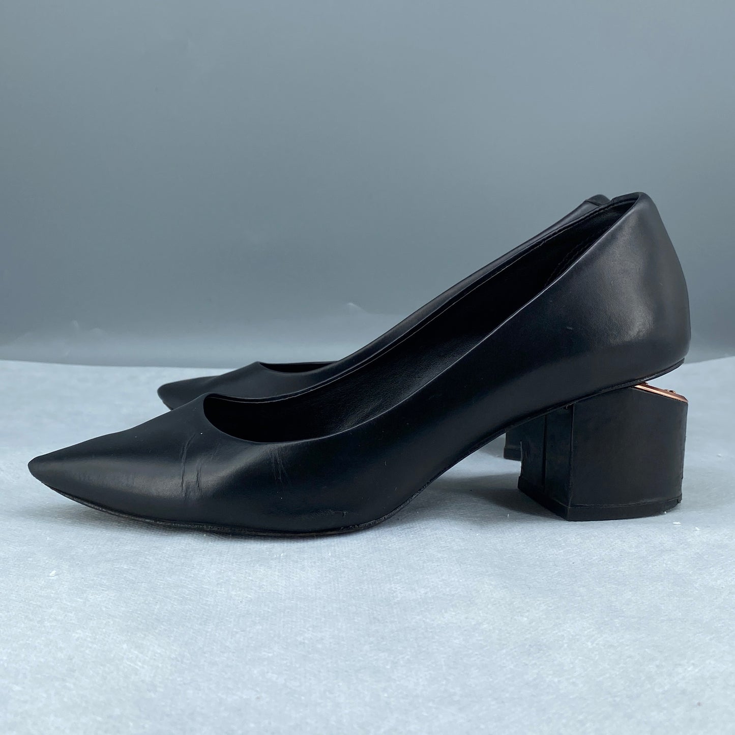 Alexander Women‘s Wang Block Heel Pumps Size 36 Black