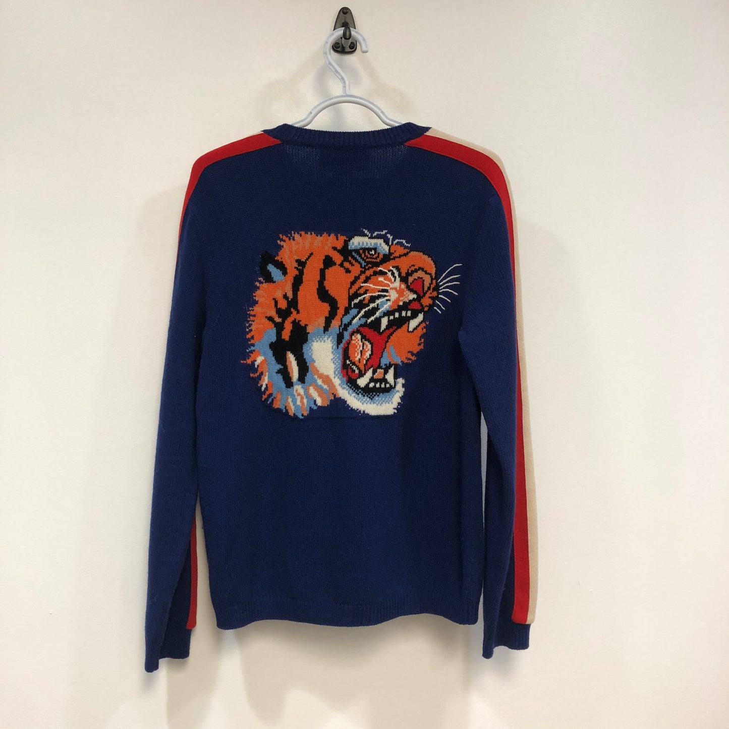 Gucci Blind For Love Tiger Print Color Block Sweatshirt Size S Blue Red Cream Two-Tone