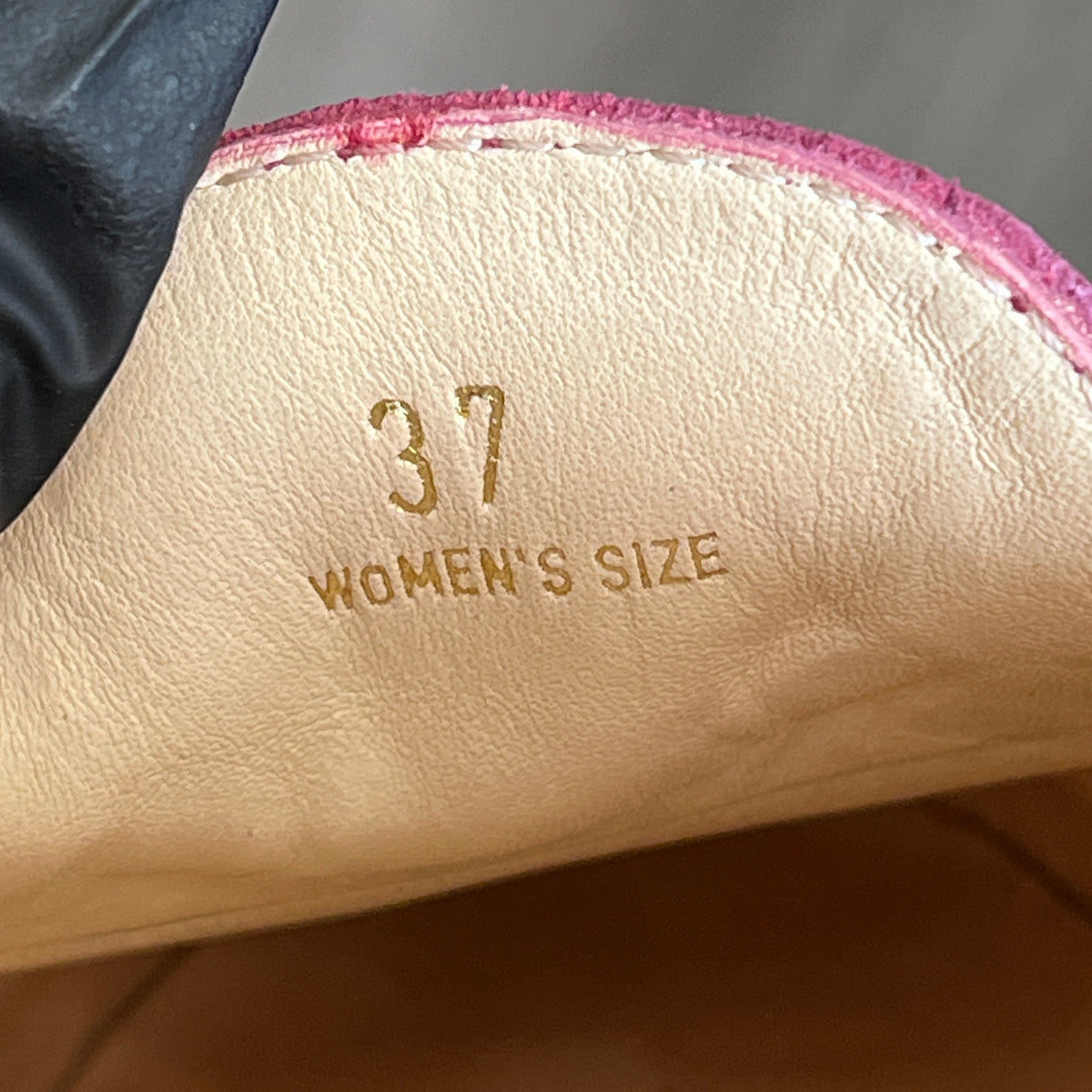 Tod's Pink Leather Driving Loafers size 37