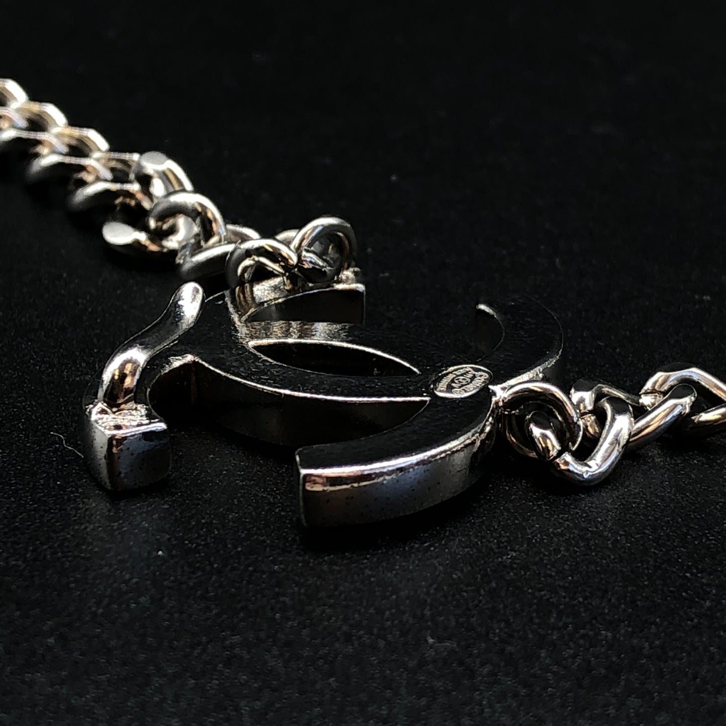 Chanel Black/Silver Interlocking CC Logo Chain Belt/Necklace
