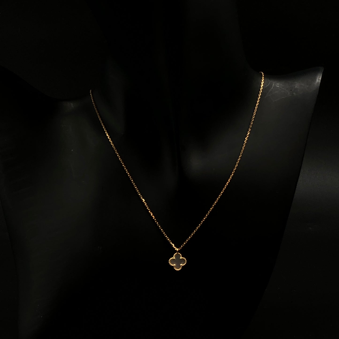 Van Cleef & Arpels 750 Gold Alhambra Mother-of-Pearl Pendant Necklace