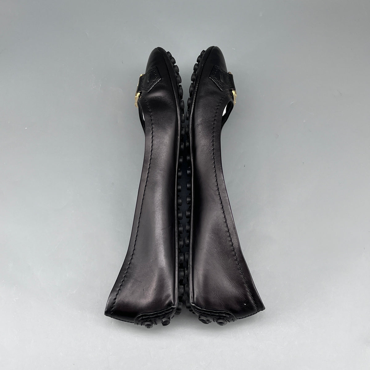 Louis Vuitton Black Leather Ballet Flats size 37.5