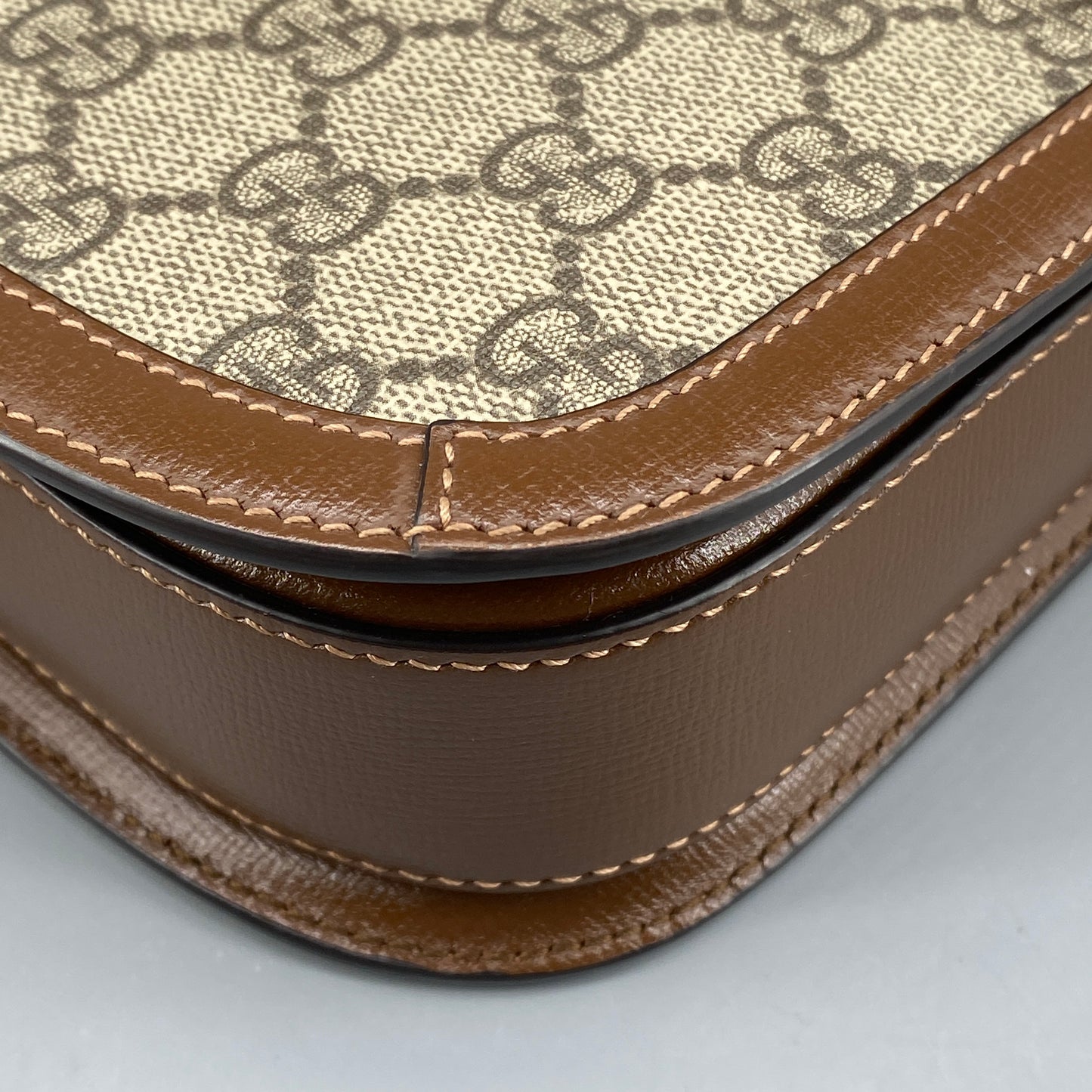 Gucci Beige & Caramel GG Supreme Horsebit 1955 Shoulder Crossbody Bag
