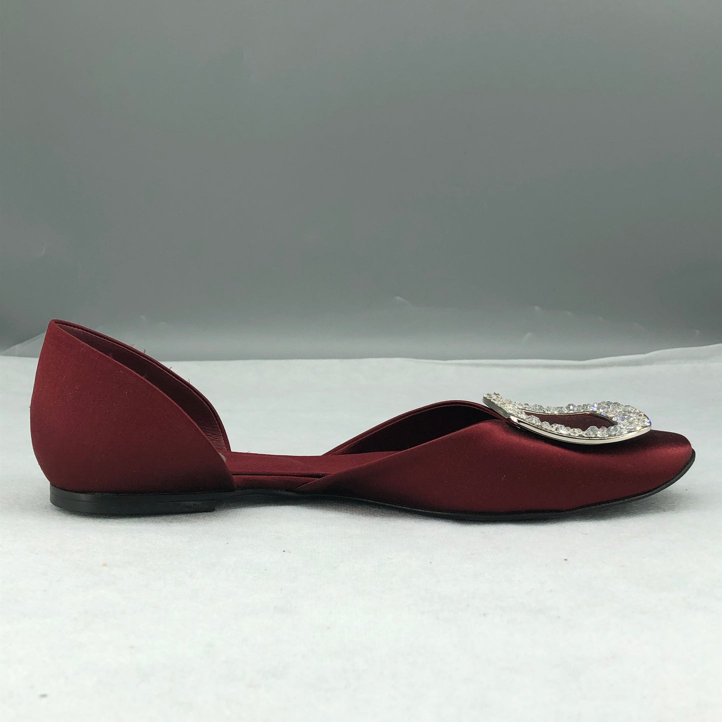 Roger Vivier Women's Crystal Buckle D'Orsay Flats 36 Wine Red