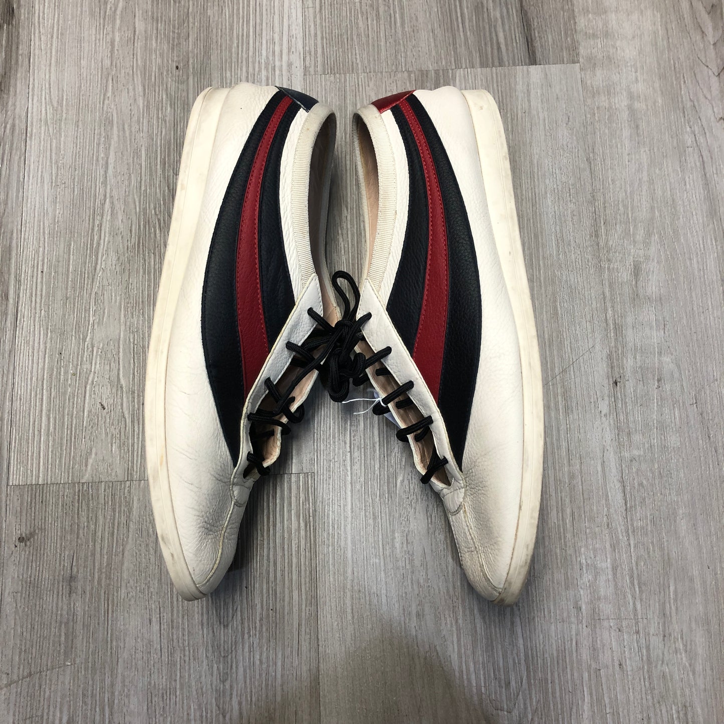 Gucci Men's White Leather Low-Top Sneakers with Web Detail Size 9