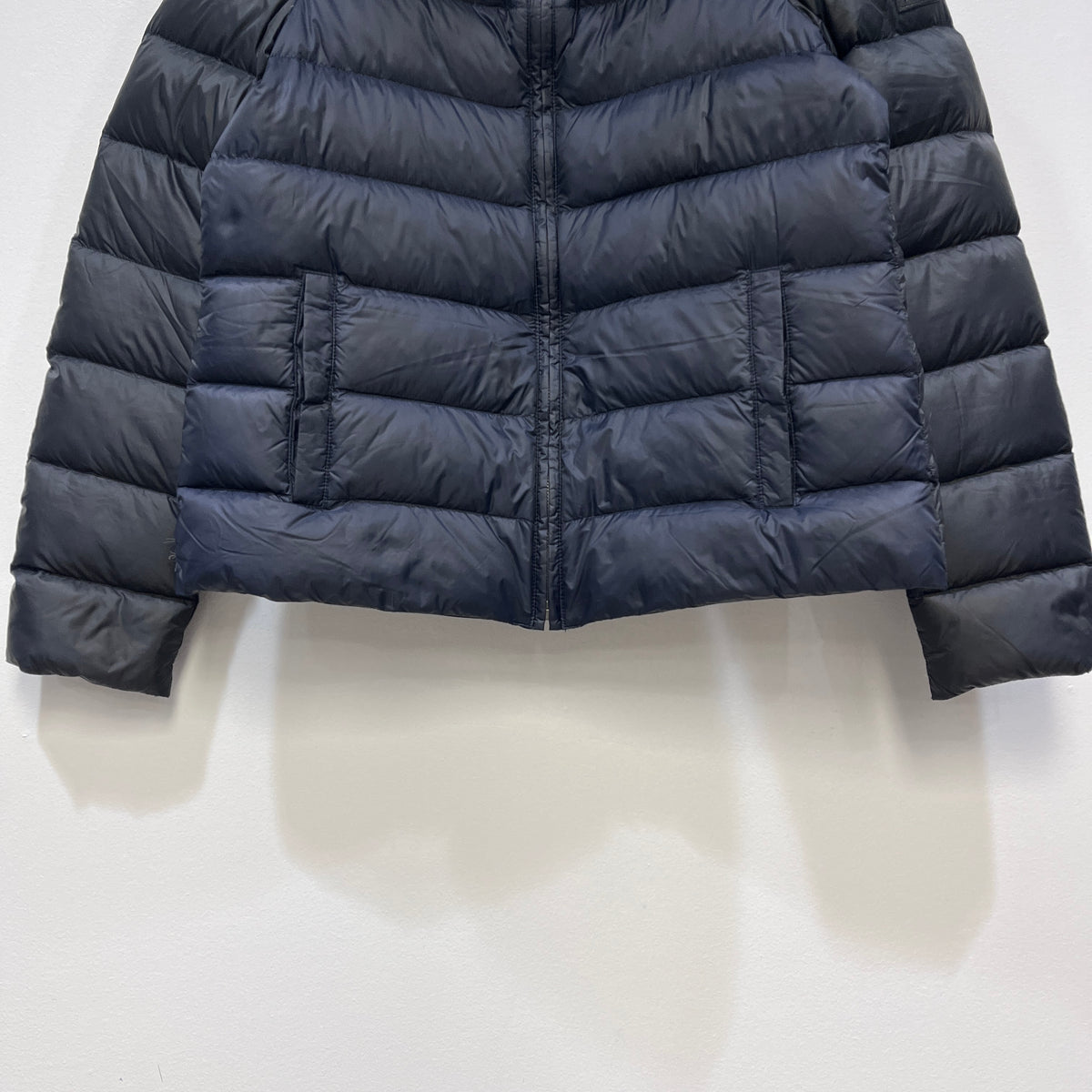 Fendi Navy Blue Puffer Fox Fur Trim Jacket size 40