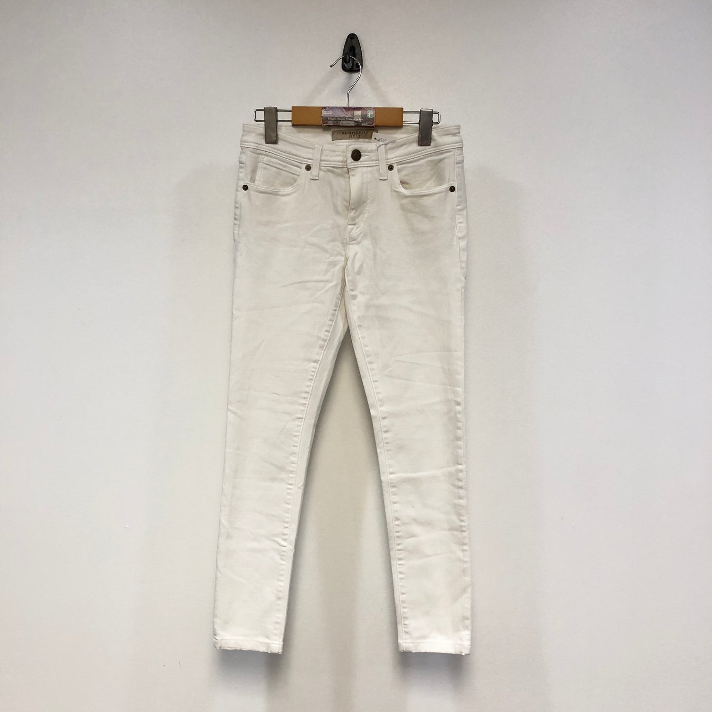 Burberry White Low Rise Skinny Jeans W 27