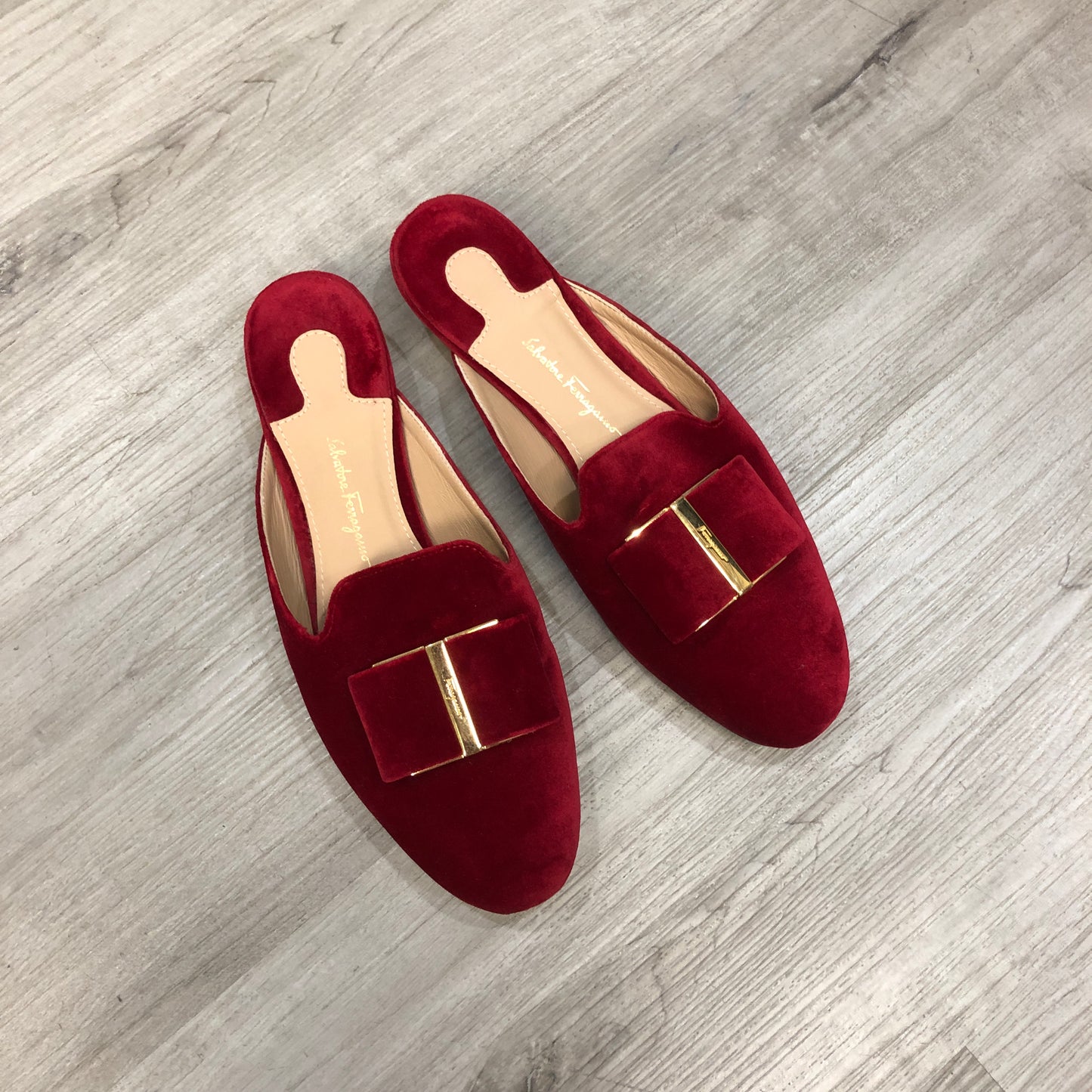 Salvatore Ferragamo Vara Velvet Mule Slides Size 5.5B Red