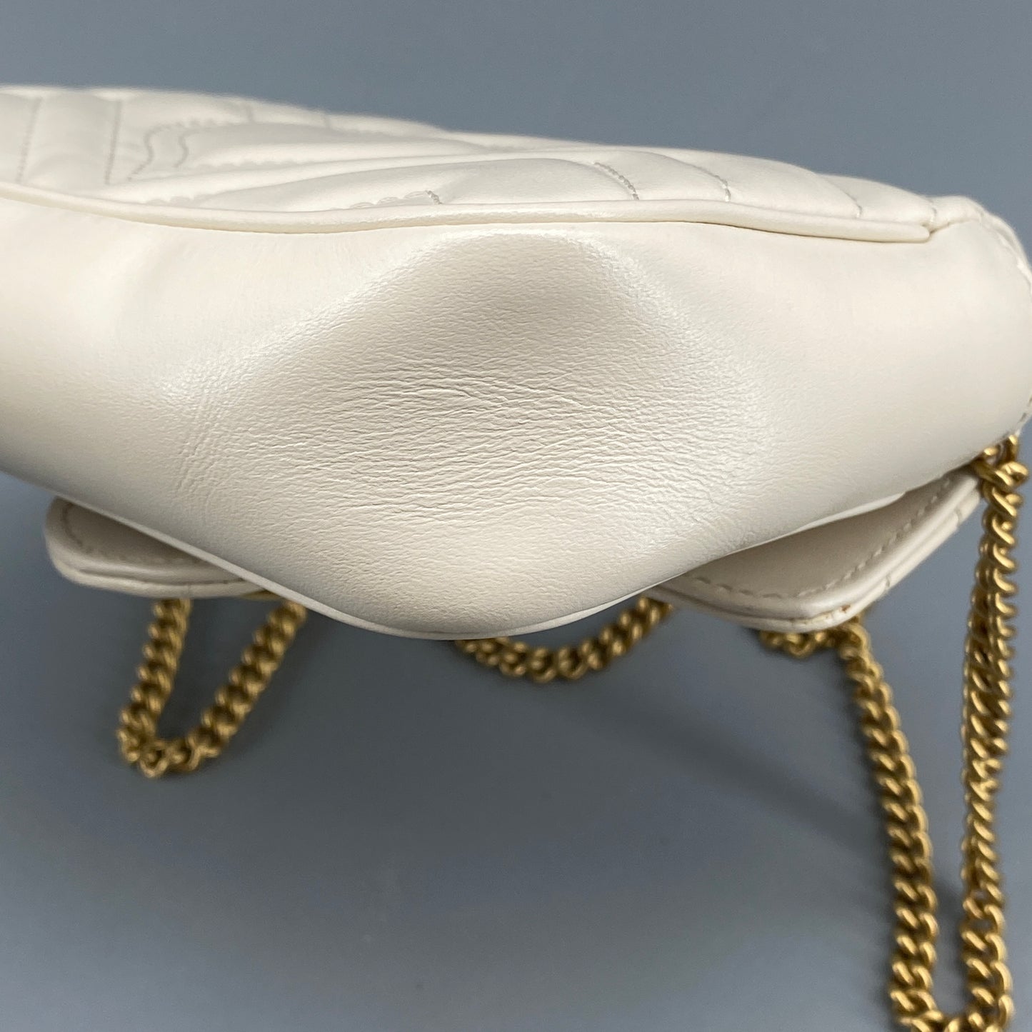 Gucci Cream GG Supreme Chevron Quilted Leather Marmont Mini Flap Chain Bag