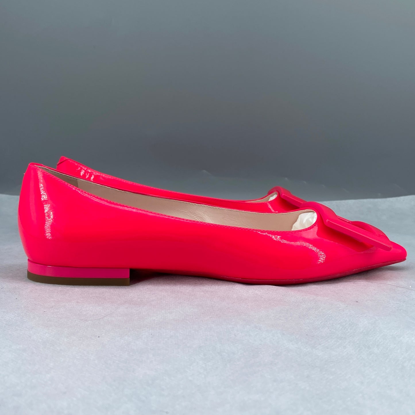 Roger Vivier Women Hot Pink Patent Square Buckle Flat Pumps Size 35.5