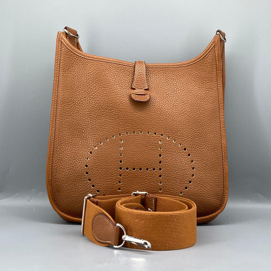 Hermes 2010 Evelyne 29 Shoulder Bag Gold