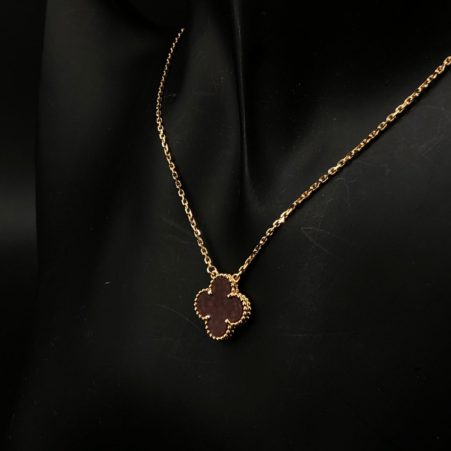 Van Cleef & Arpels Red Carnelian Single Vintage  Alhambra Pendant Necklace 2021