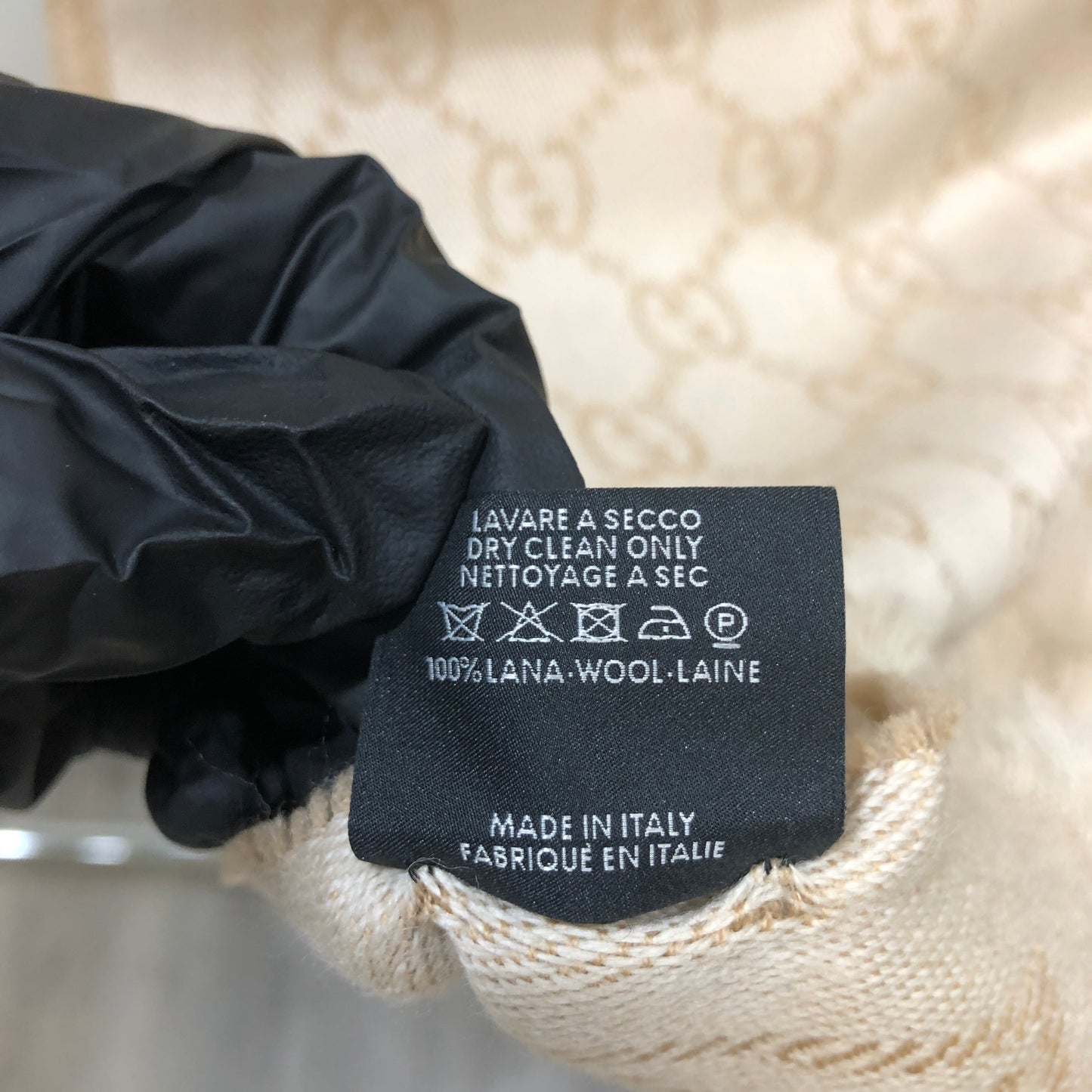 Gucci GG Supreme Jacquard Wool Scarf Beige