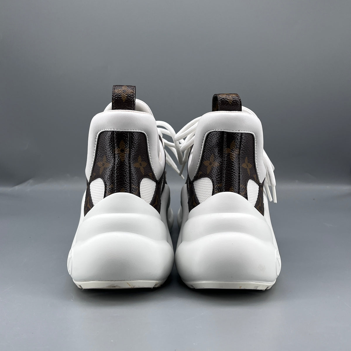 Louis Vuitton White & Brown Mesh & Leather Archlight Sneakers size 37