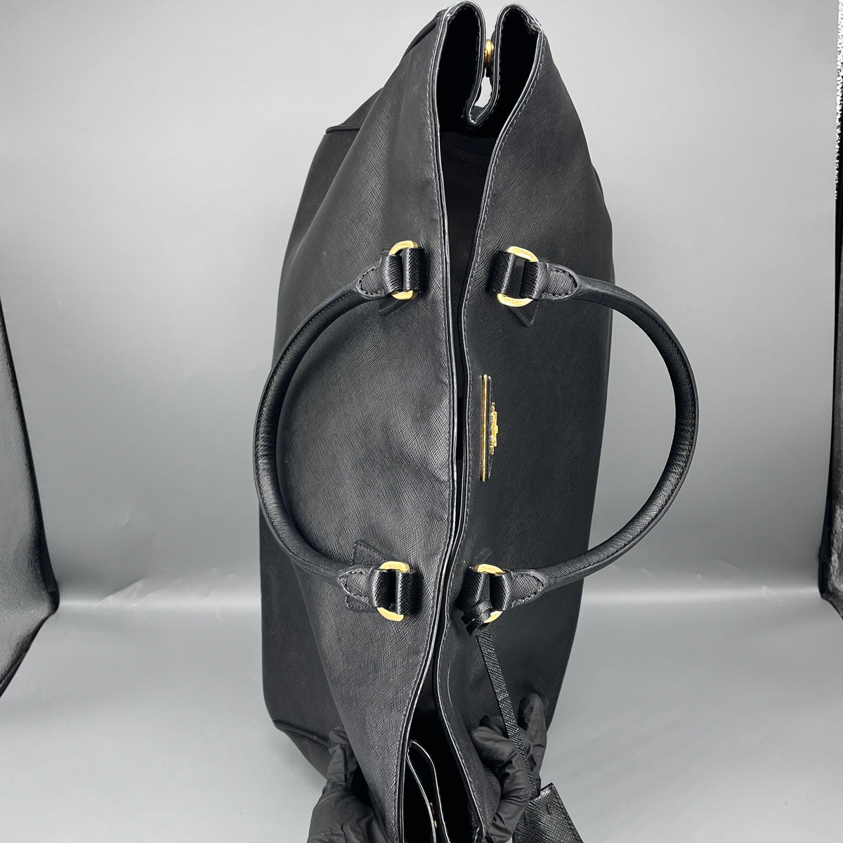 Prada Black Saffiano leather Tote Handbag