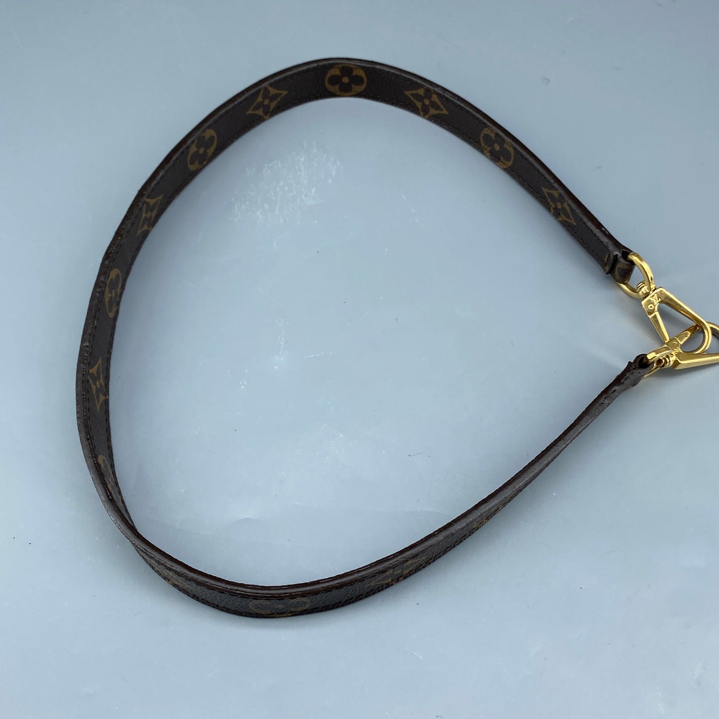 Louis Vuitton Monogram Montaigne MM Handbag