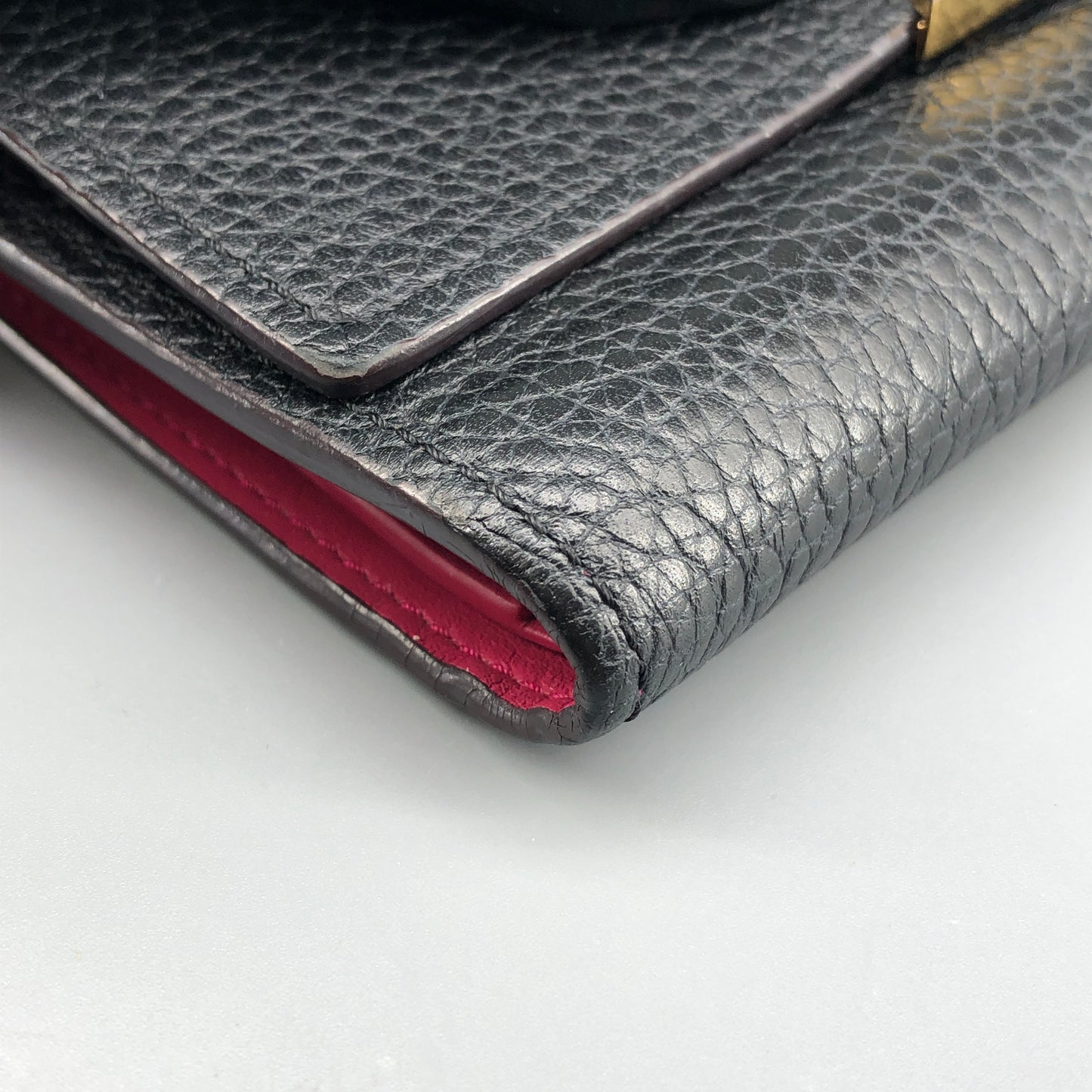Louis Vuitton Black Taurillon Leather LV Twist Compact Wallet