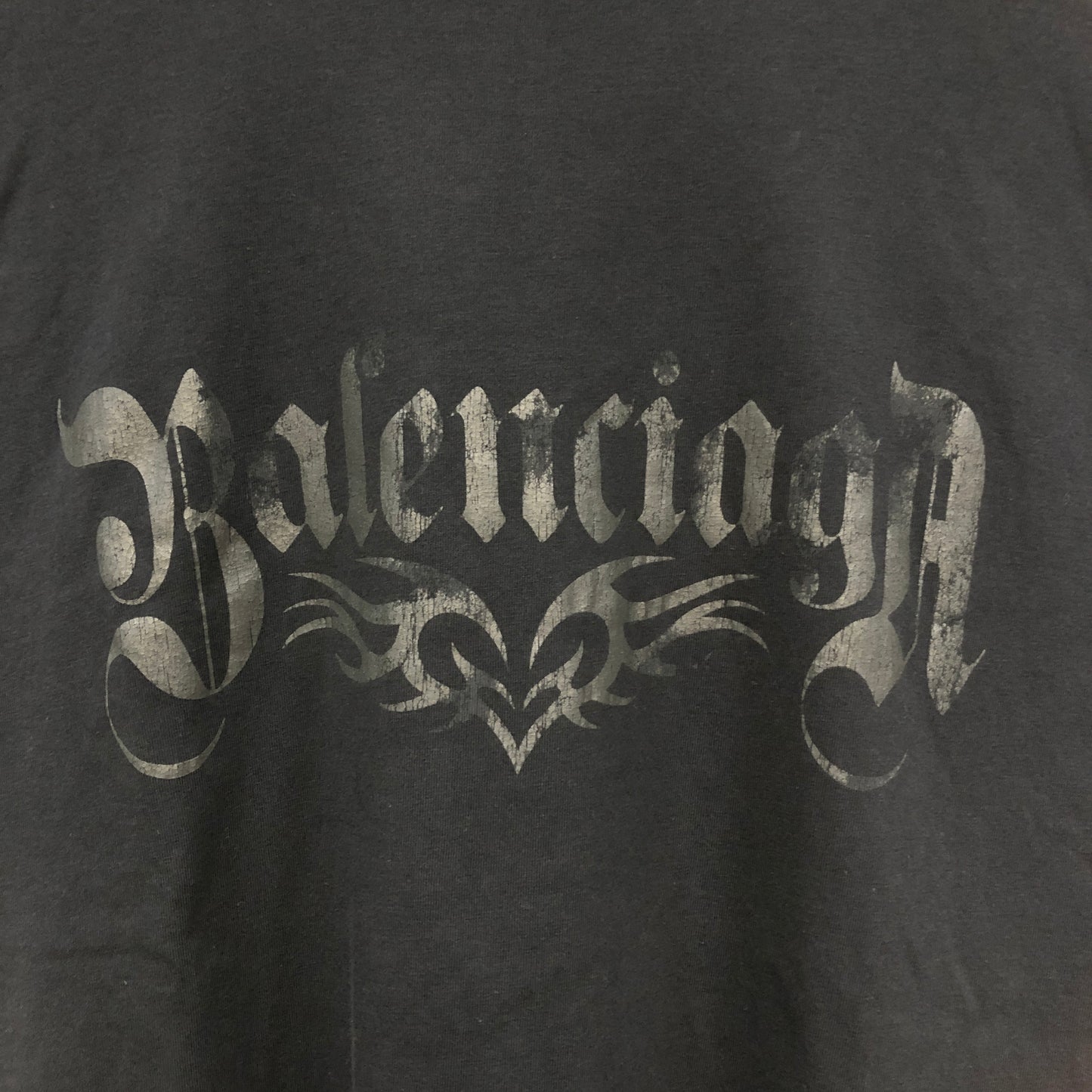 Balenciaga NWT Gothic Logo Distressed T-Shirt L Dark Grey