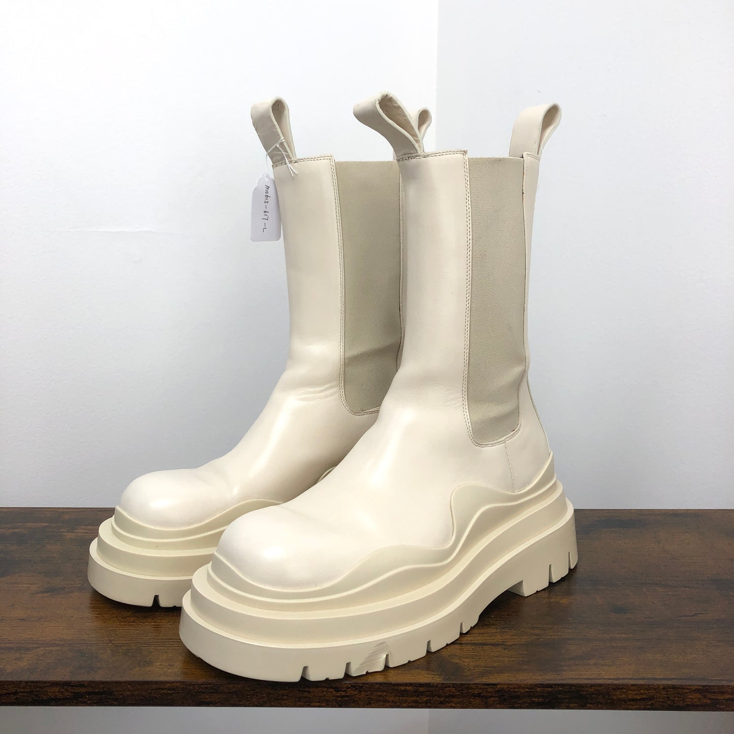 Bottega Veneta Women's Lug Smooth Calfskin Chelsea Mid-Calf Boots 36 White