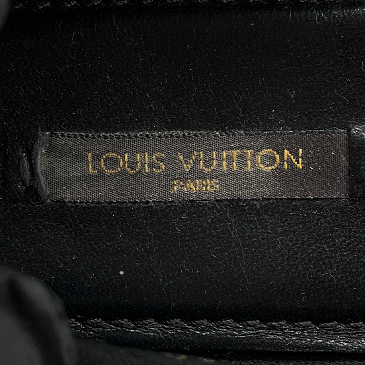 Louis Vuitton Black Leather Ballet Flats size 37.5