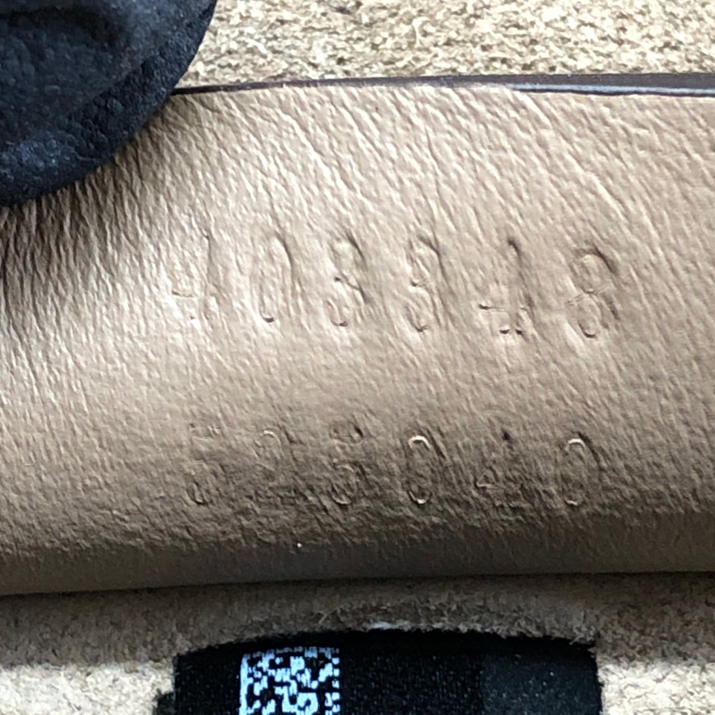 Gucci Dionysus GG Supreme Beige Suede Shoulder Bag