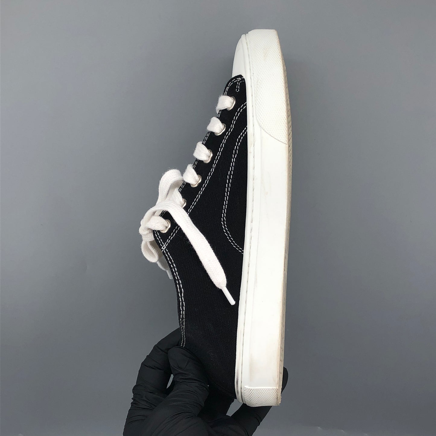 Vivienne Westwood Orb Logo Low Top Canvas Sneakers Size 38 Black