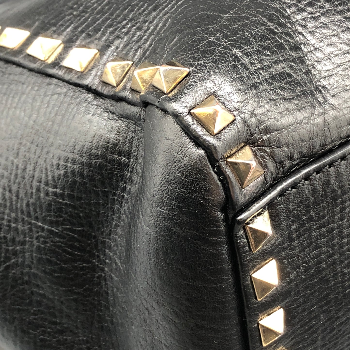 Valentino Garavani Black Leather Rockstud Tote Bag
