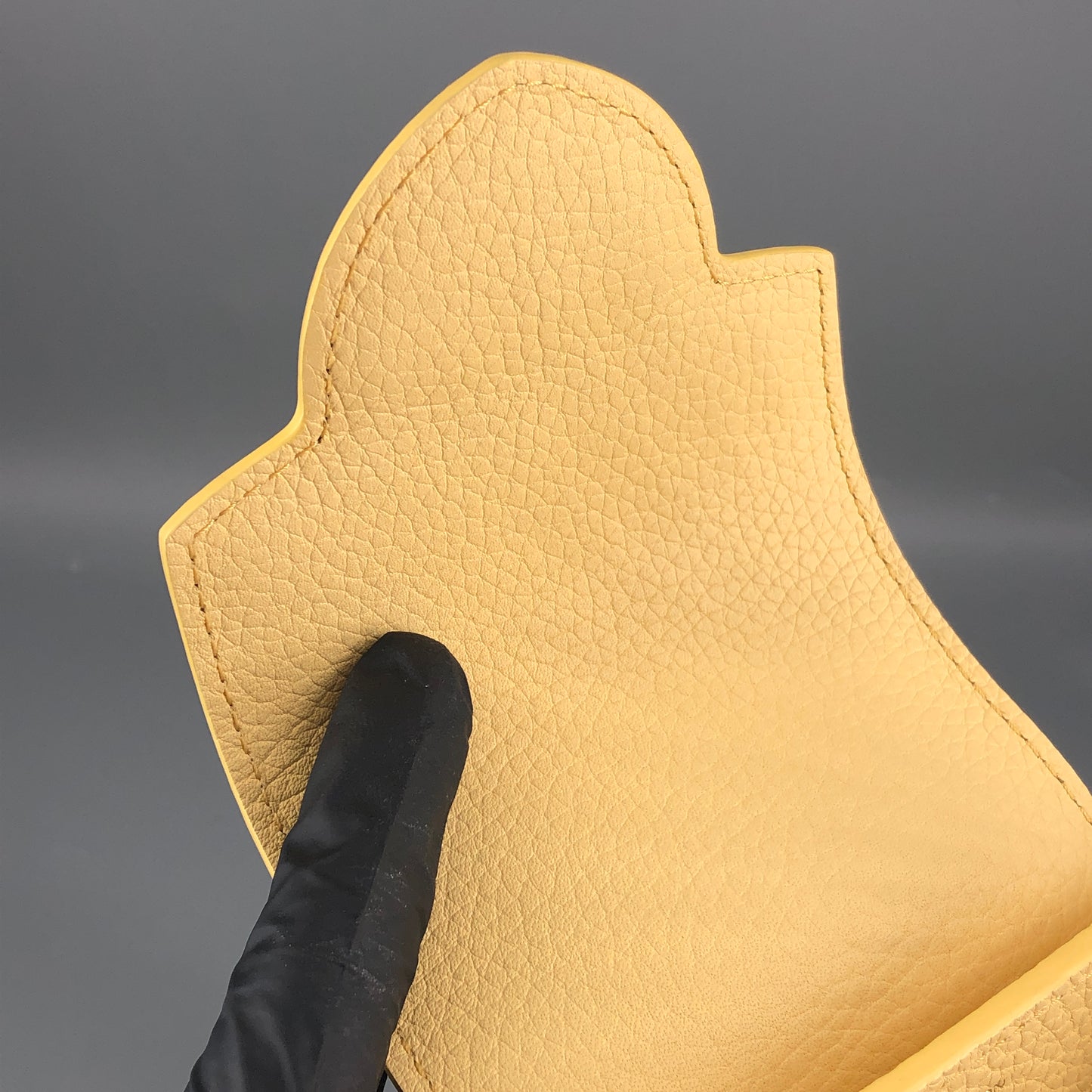 Louis Vuitton Capucines Mini Taurillon Leather Handbag Light Yellow