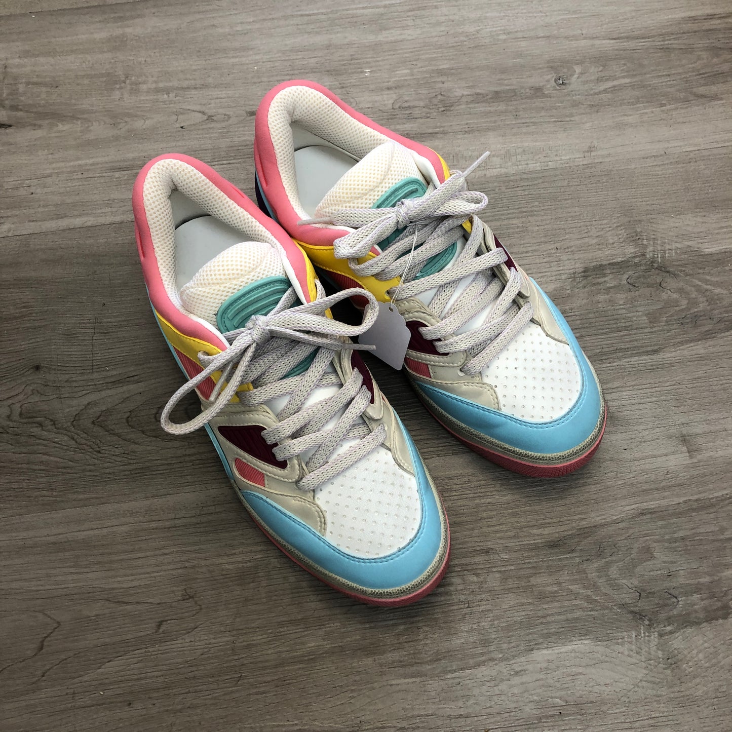 Gucci Women's Basket Multicolor Leather Low Top Sneaker Shoes 35.5 White Blue Pink Purple