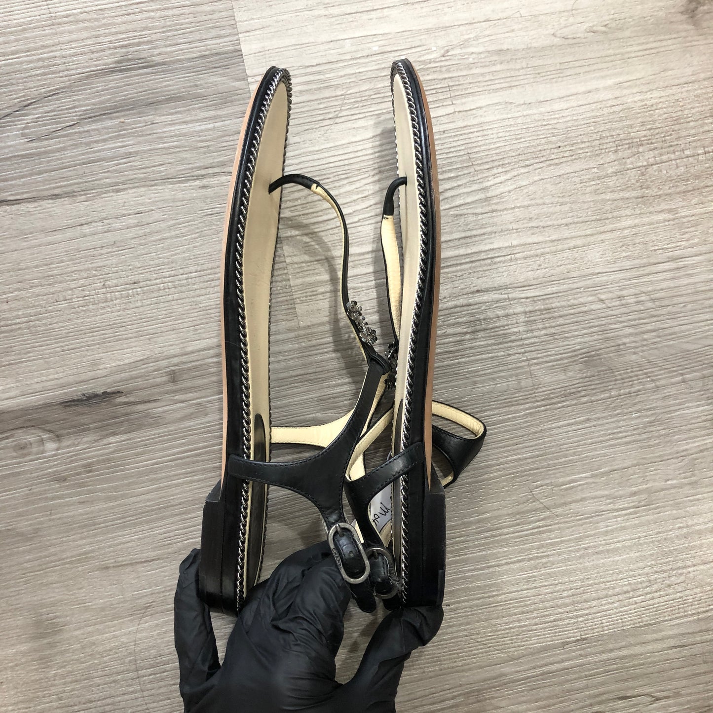 Chanel Women's Cream/Black CC Logo Thong Sandals Size 37.5